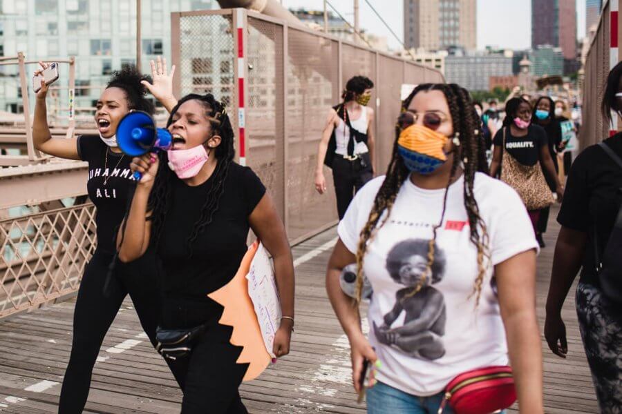 BLM protesters on a bridge